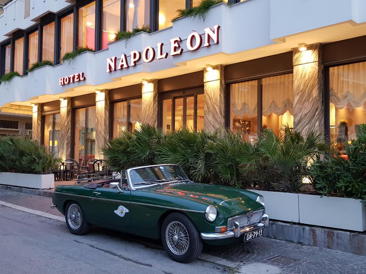 Hotel Napoleon Gabicce Mare Zewnętrze zdjęcie