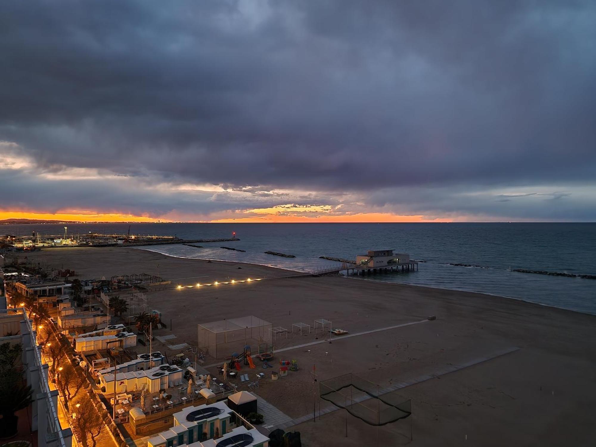 Hotel Napoleon Gabicce Mare Zewnętrze zdjęcie